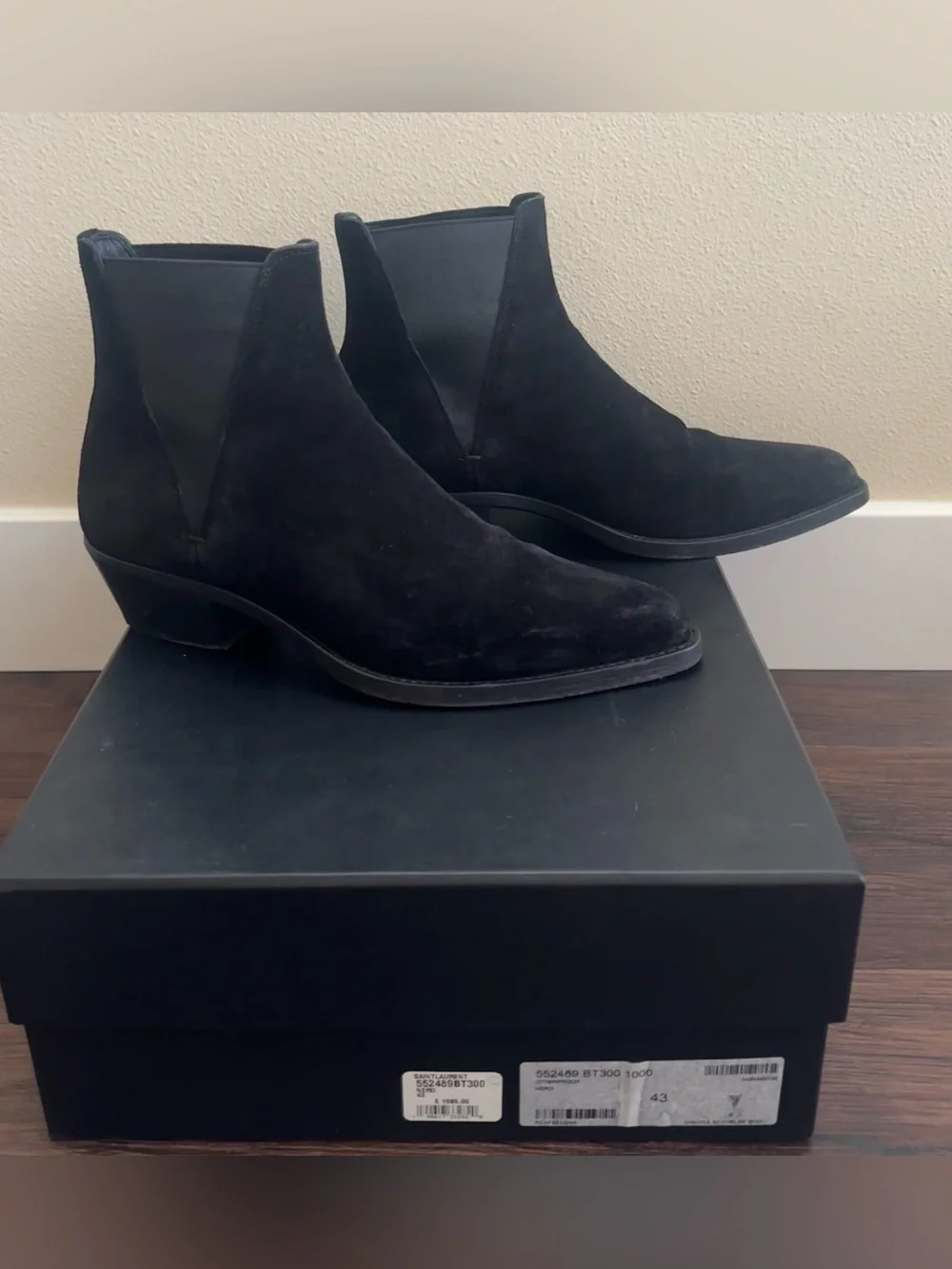 Saint Laurent mens suede boot